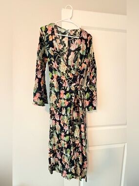 smocked maxi dresses Solid Color Sleeveless Smocked Maxi Dress Green / M